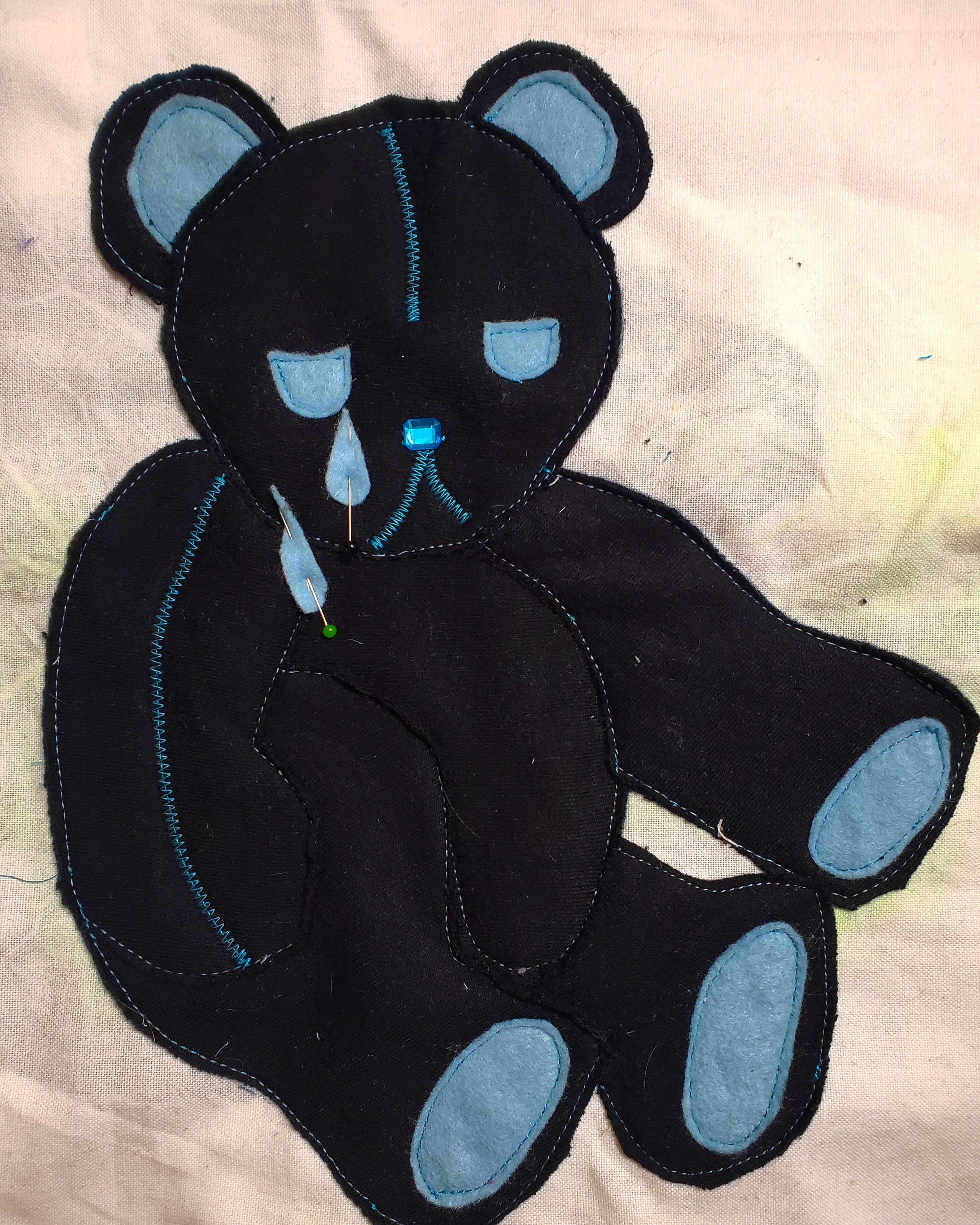 applique sad bear